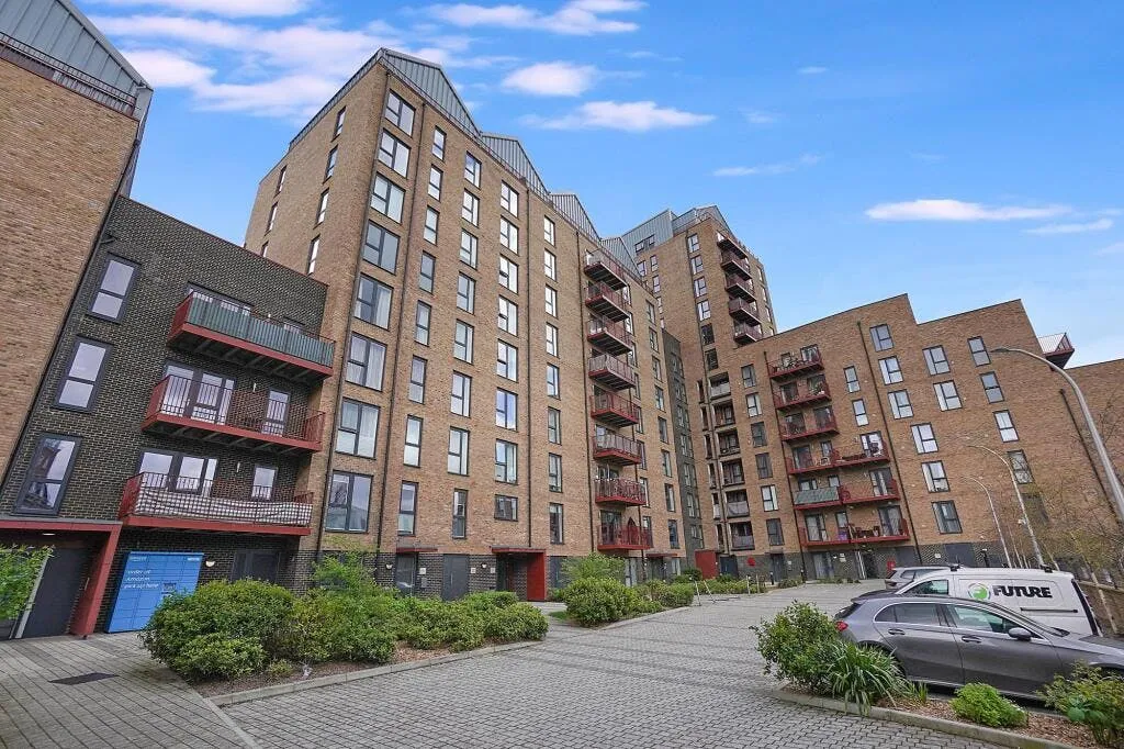 Greenwich High Road, Cowan House, SE10, photo 11