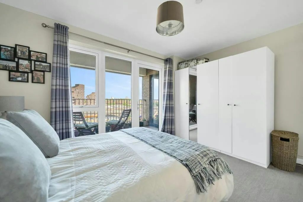 Greenwich High Road, Cowan House, SE10, photo 7