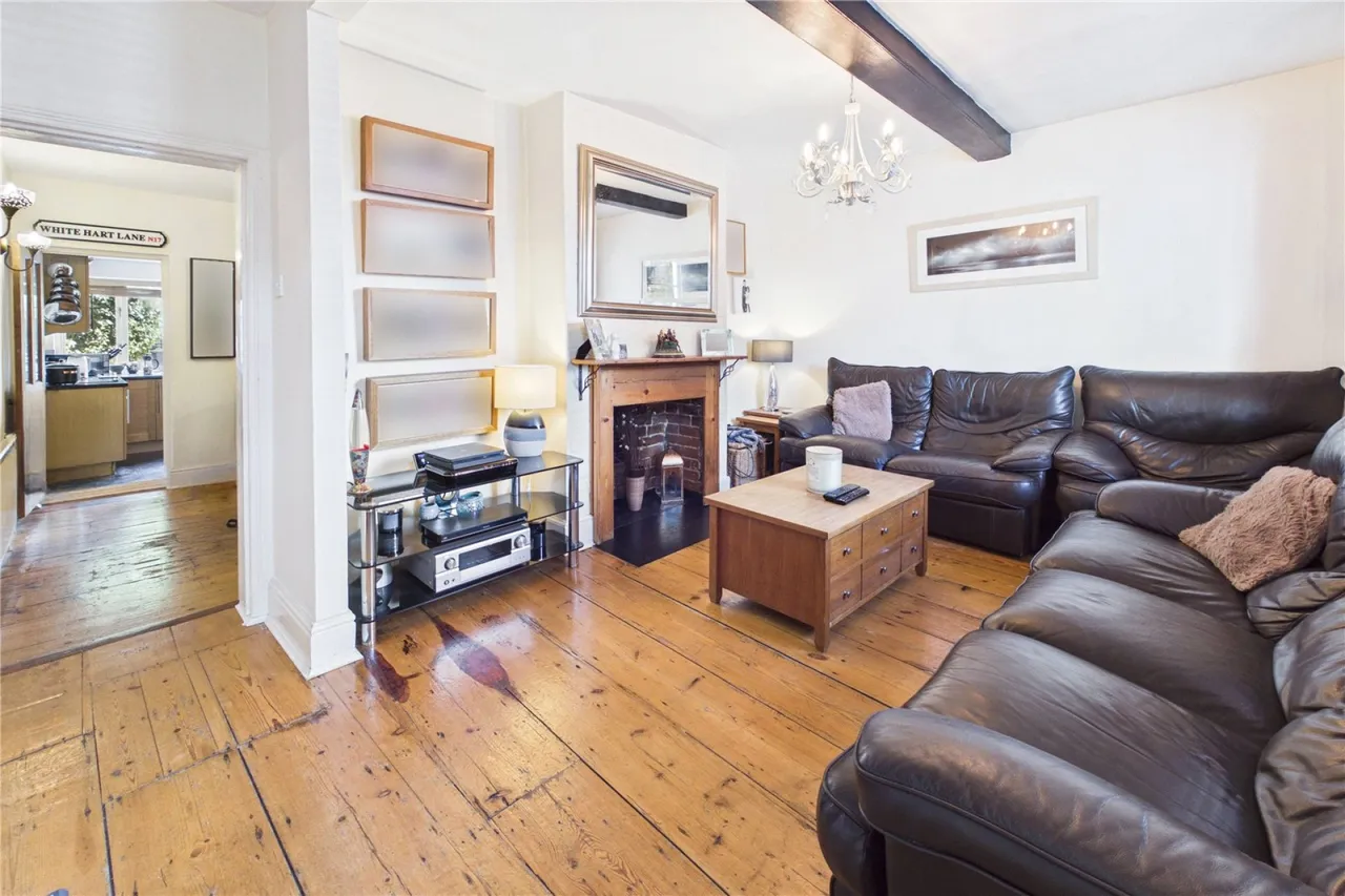 Shaw Road, Newbury, RG14, photo 2