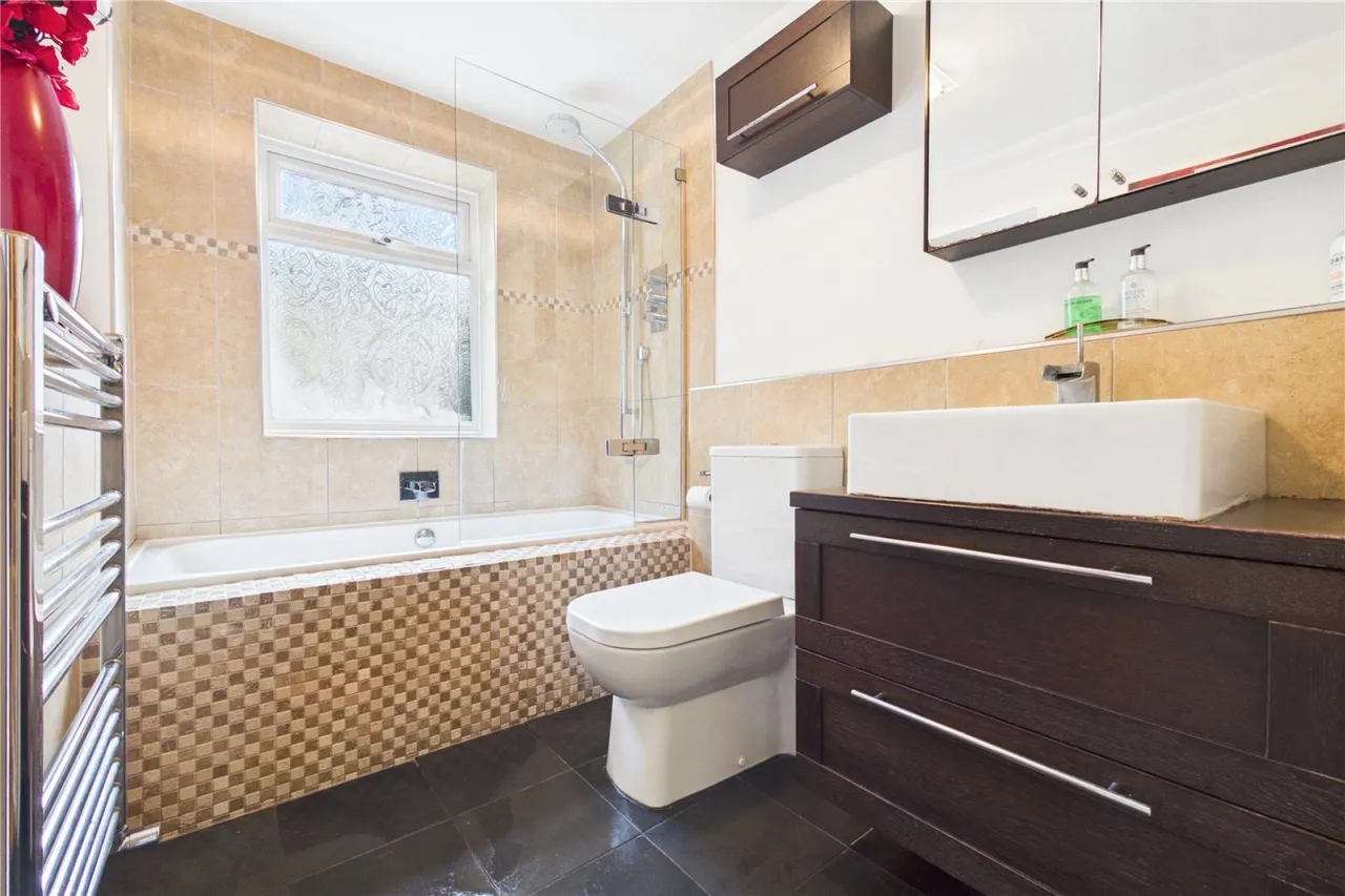 Shaw Road, Newbury, RG14, photo 14