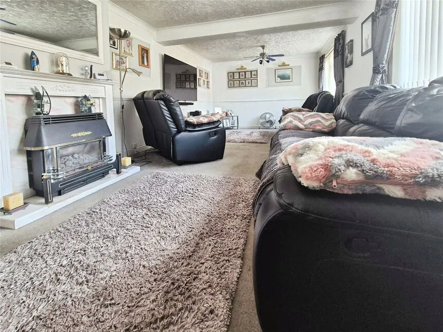 Hughes Drive, Wainscott, Kent, ME2, photo 8