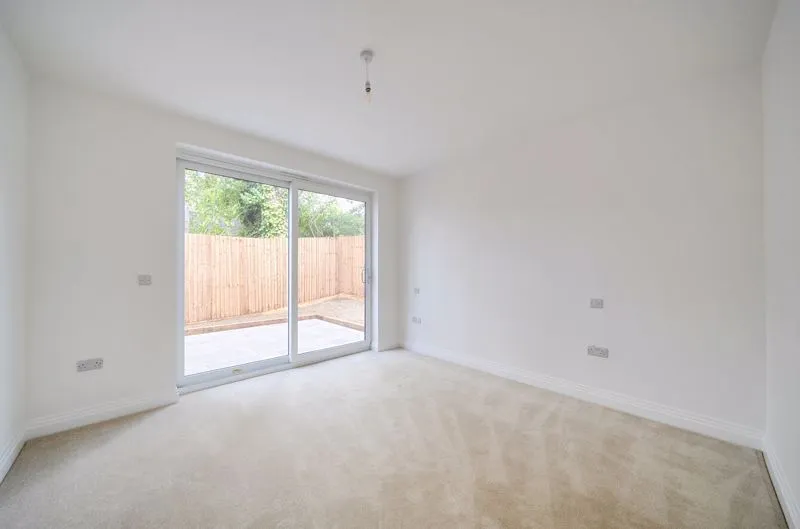 Foxley Lane, Purley CR8 3NB, photo 10