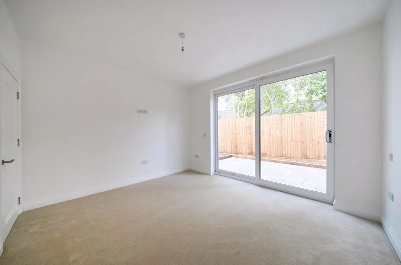 Foxley Lane, Purley CR8 3NB, photo 9