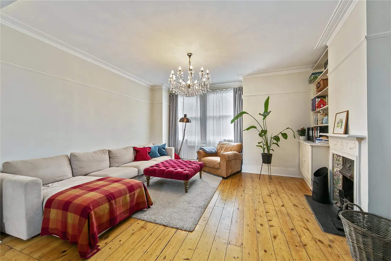 Broadway Avenue, St Margarets, TW1, photo 3