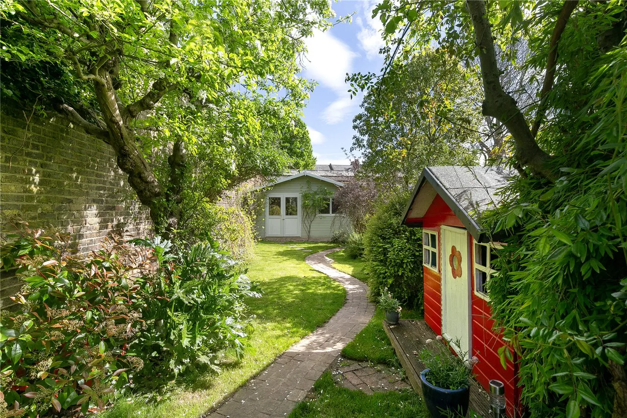 Broadway Avenue, St Margarets, TW1, photo 2