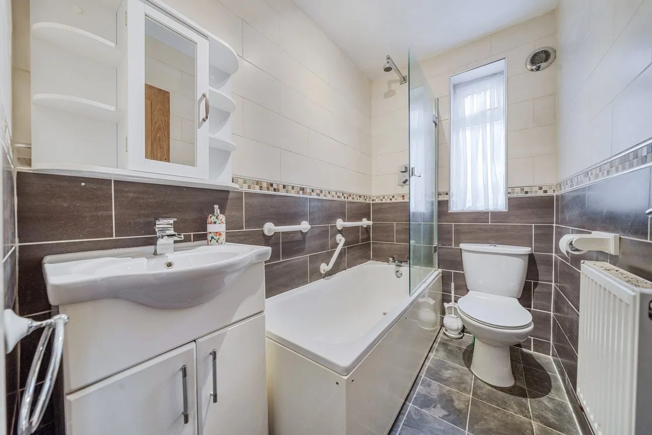 Welling Way, DA16, photo 6
