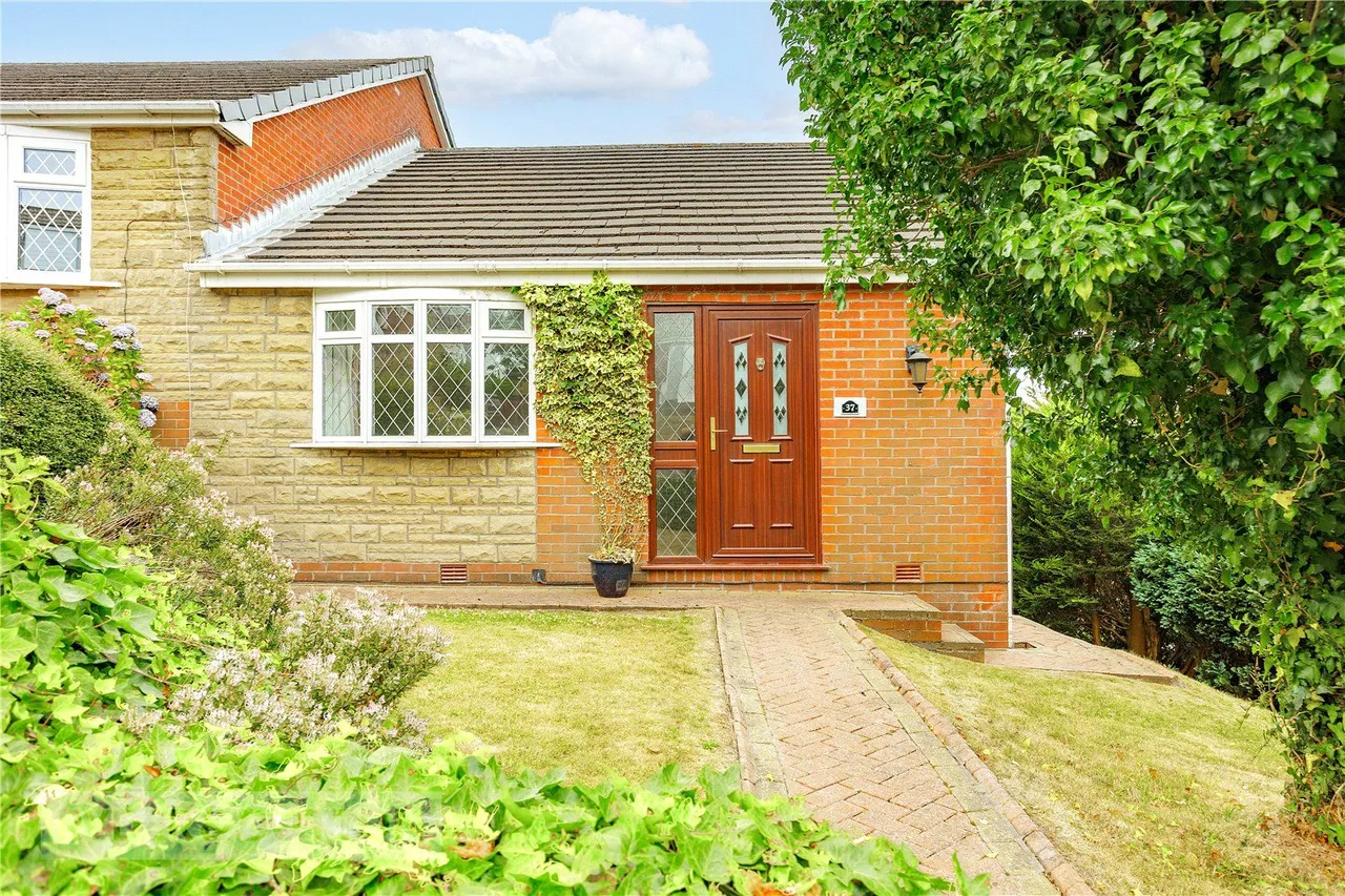 3 bed house for sale, Heywood Fold Road, Springhead, OL4