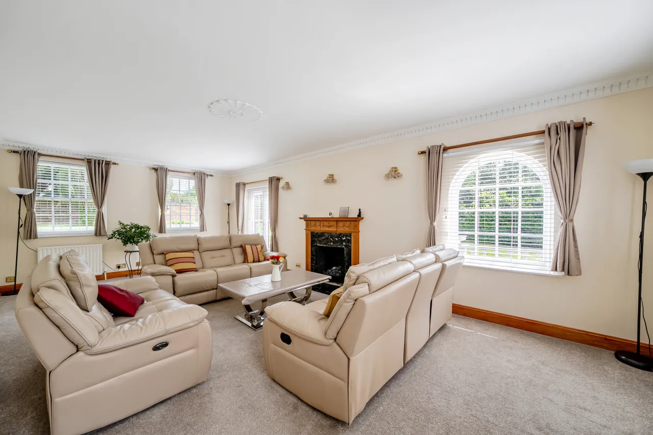 Egypt Lane, Farnham Common, SL2, photo 5