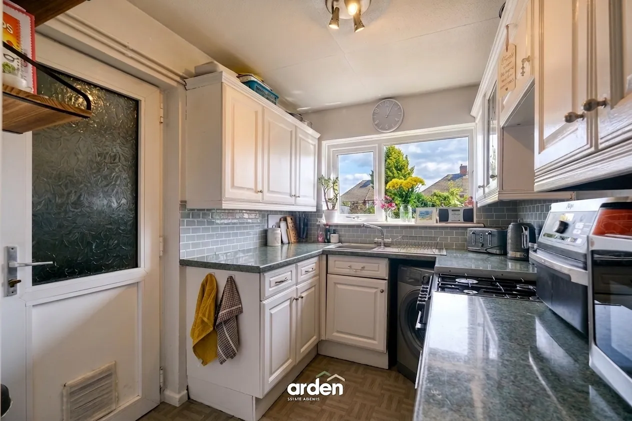 Foxland Avenue, Rednal, B45, photo 5