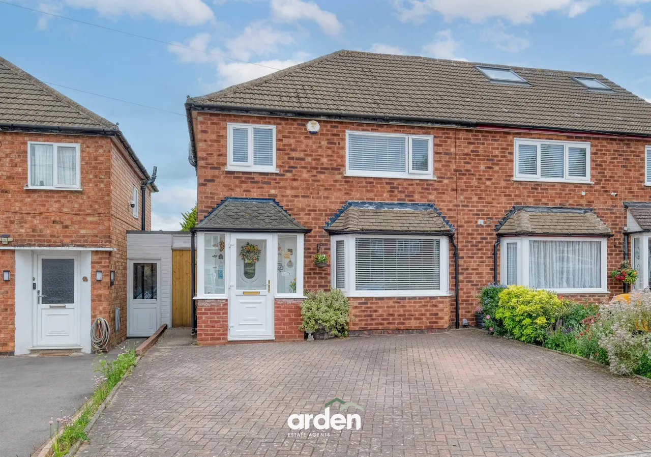 3 bed house for sale, Foxland Avenue, Rednal, B45