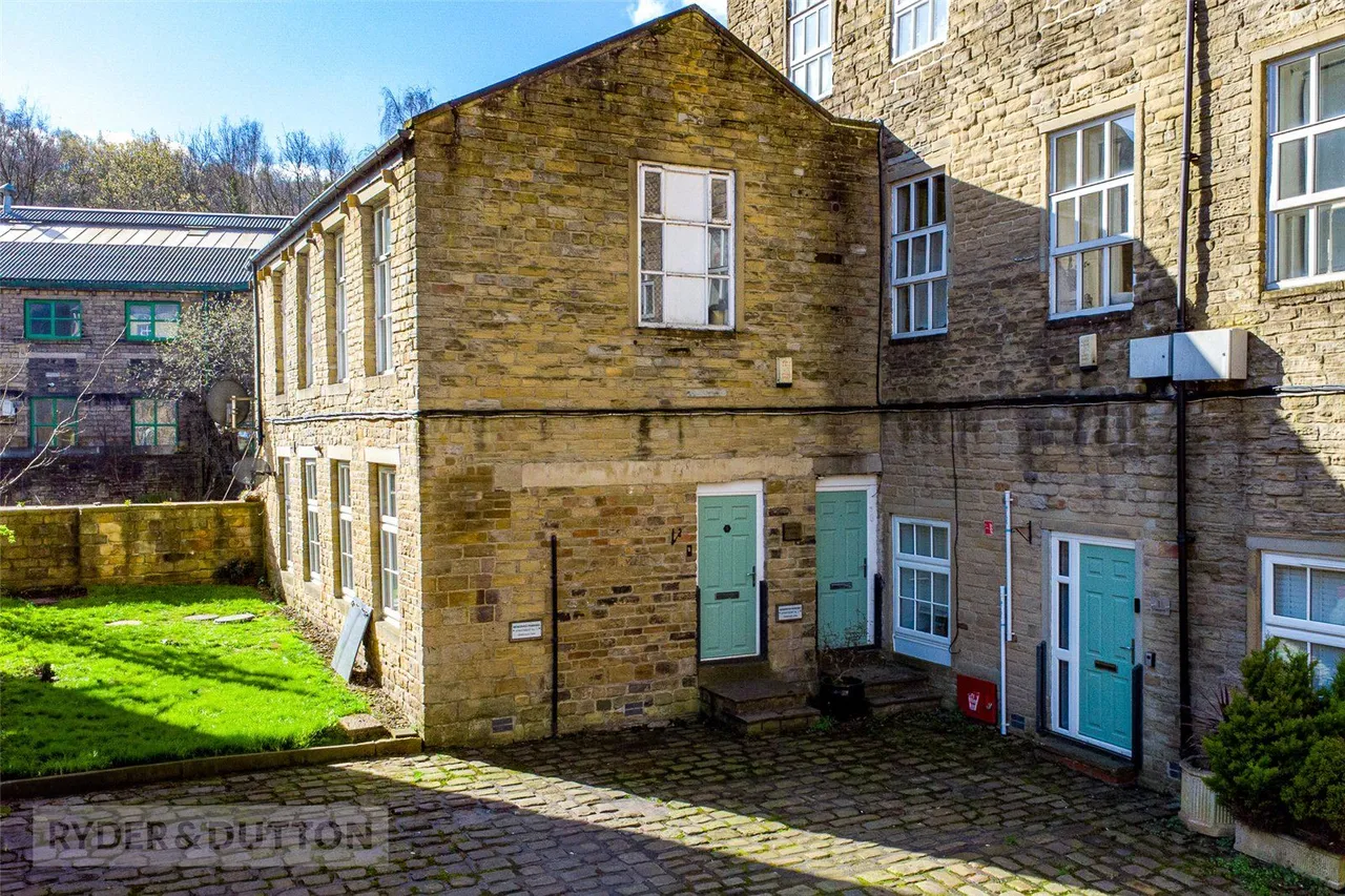 Wharf Street, Sowerby Bridge, HX6, photo 14