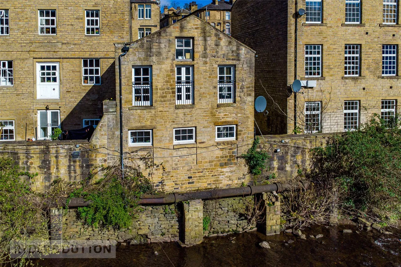 Wharf Street, Sowerby Bridge, HX6, photo 16