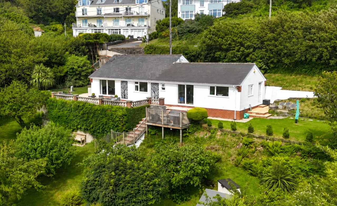 Beach Road, Woolacombe, EX34, photo 4