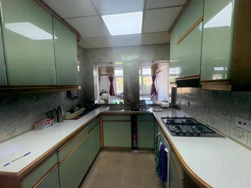 Sandhurst Drive, Ilford, IG3, photo 14