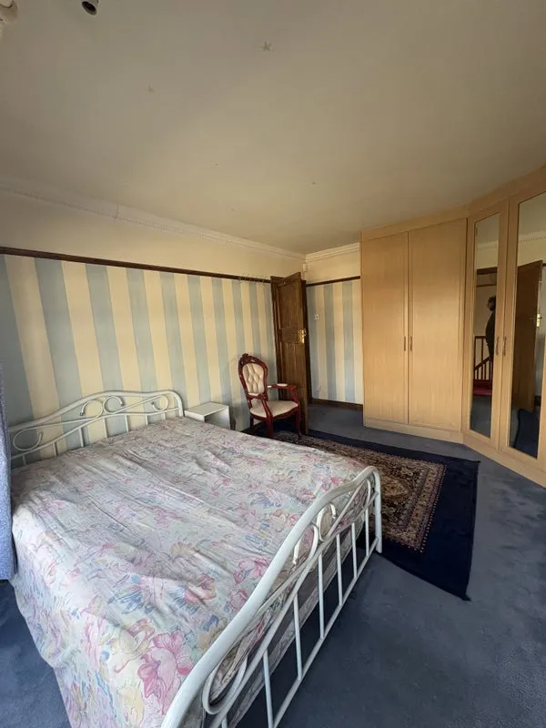 Sandhurst Drive, Ilford, IG3, photo 5