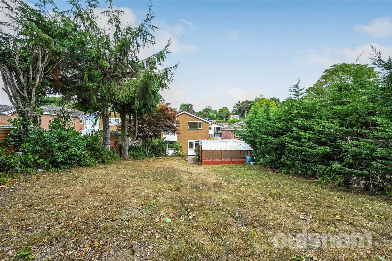 Pine Grove, Lickey, Bromsgrove, Worcestershire, B45 8HE, photo 15