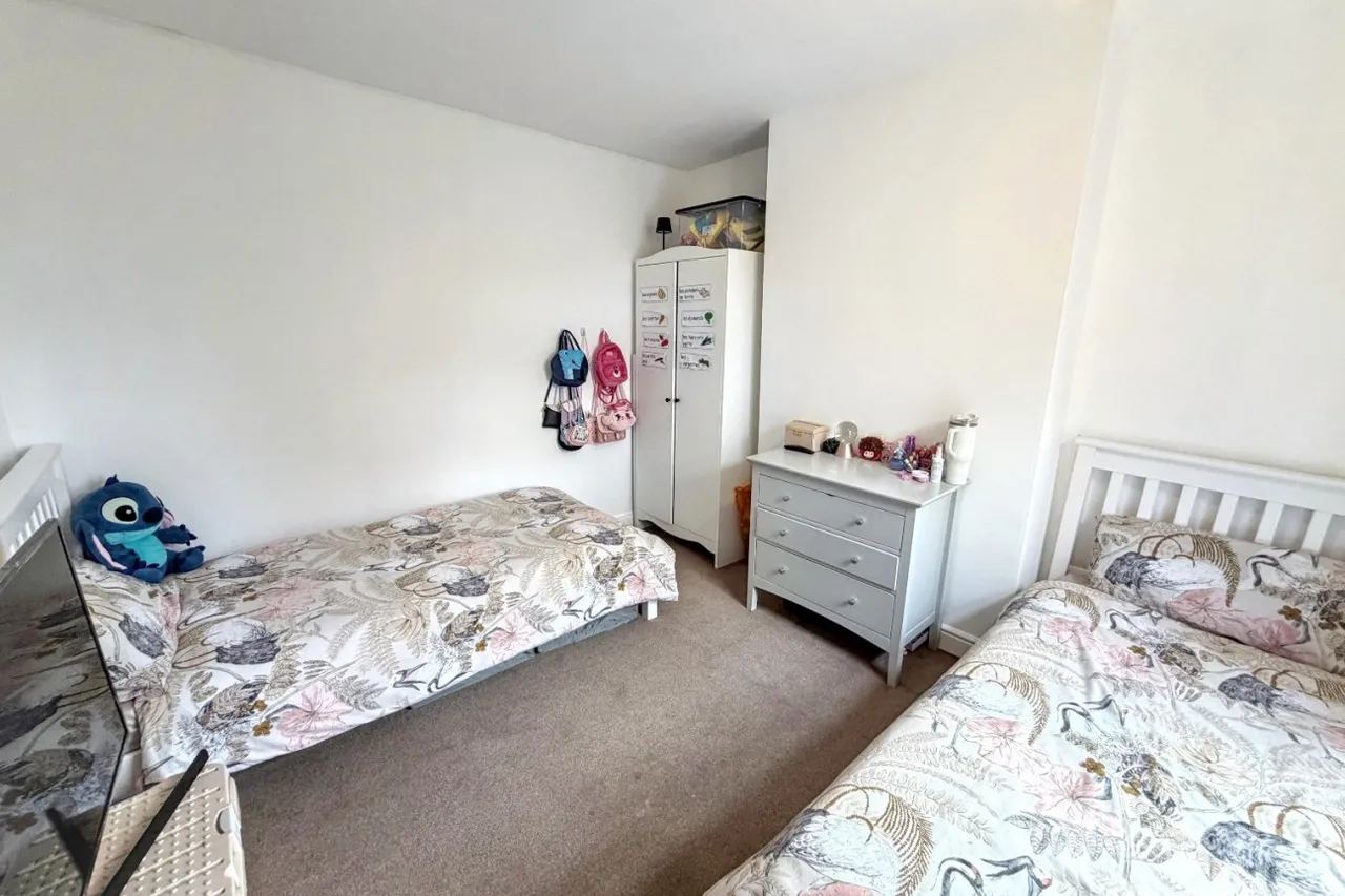 Bucks Hill, Nuneaton, CV10, photo 8