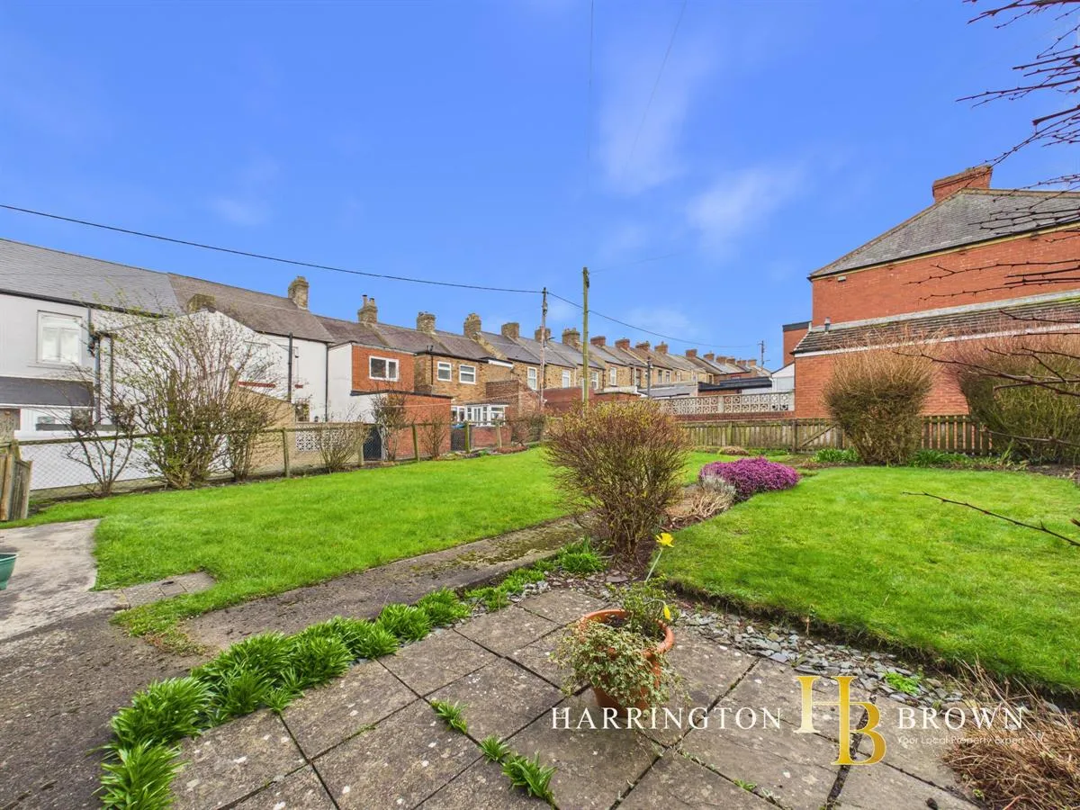 Oak Terrace, Leadgate, photo 12