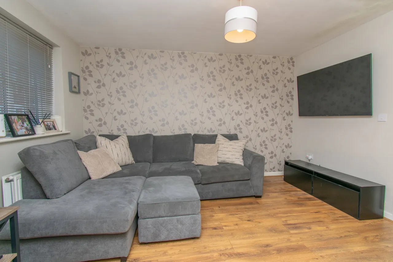 Keel Close, Wigston, LE18, photo 2