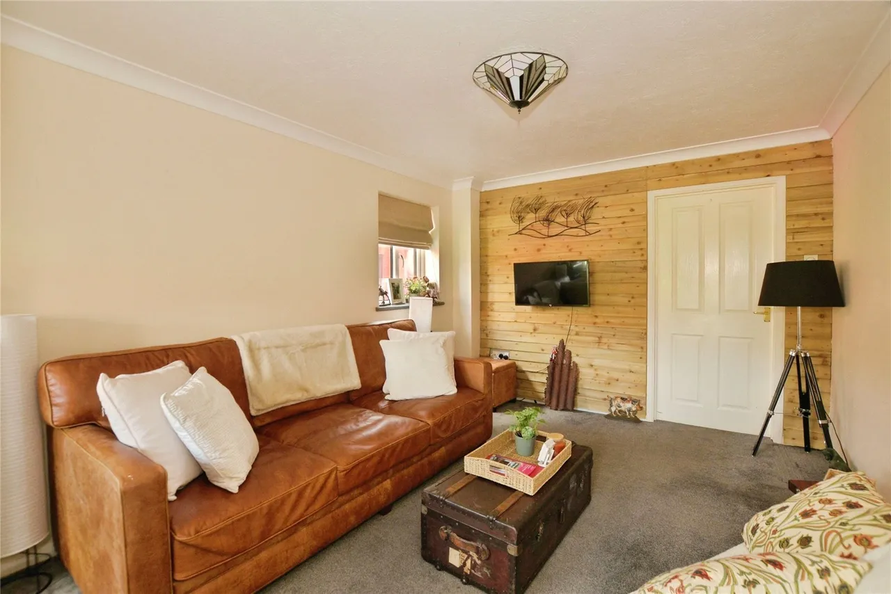 Megan Close, Lydd, Romney Marsh, Kent, TN29, photo 3