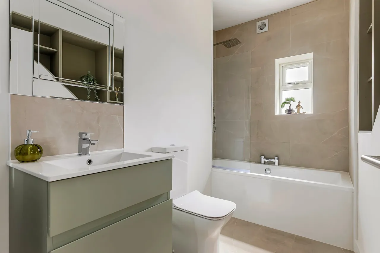 Keighley Road, Skipton, BD23, photo 15
