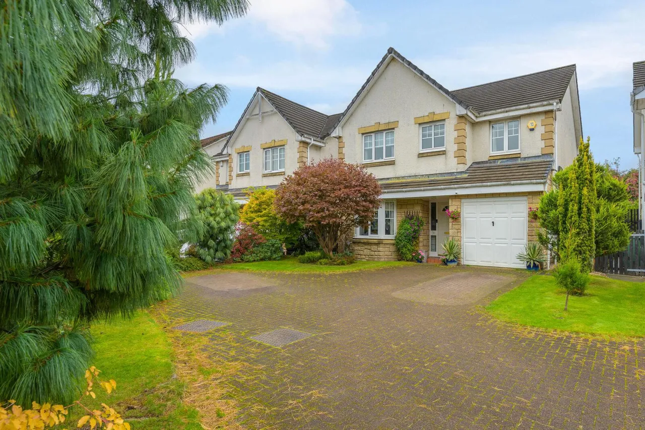 4 bed house for sale, Emmas Way, Bonnybridge, FK4
