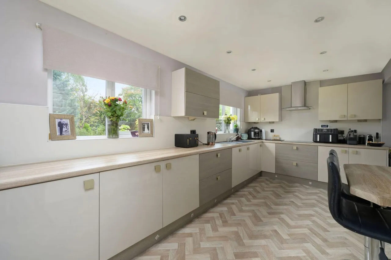 Emmas Way, Bonnybridge, FK4, photo 10
