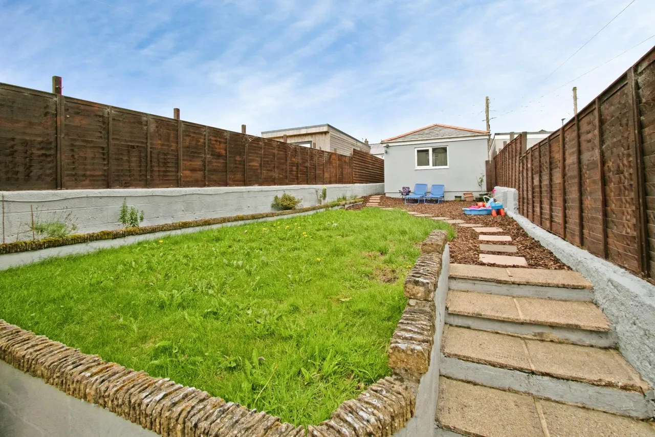 Pendarves Street, Camborne, TR14, photo 32