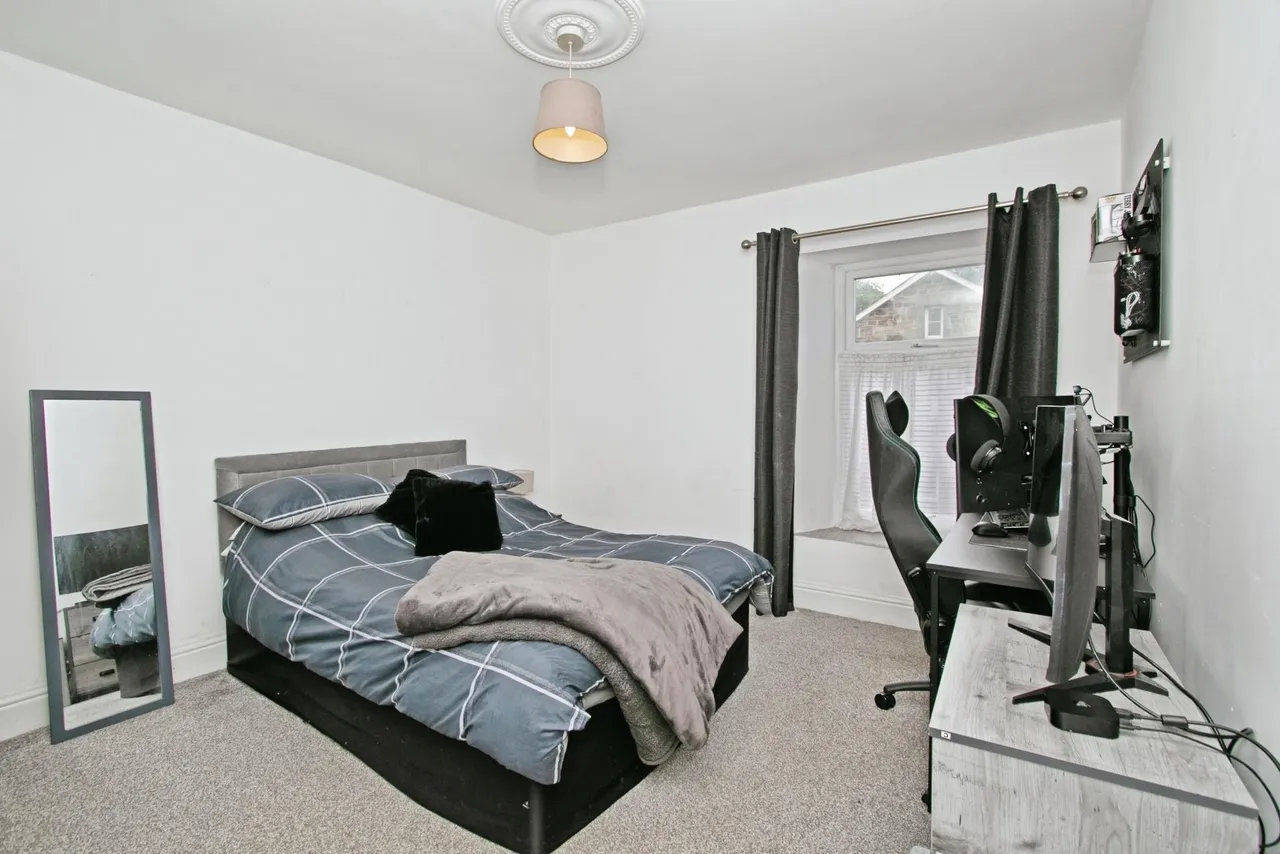 Pendarves Street, Camborne, TR14, photo 23