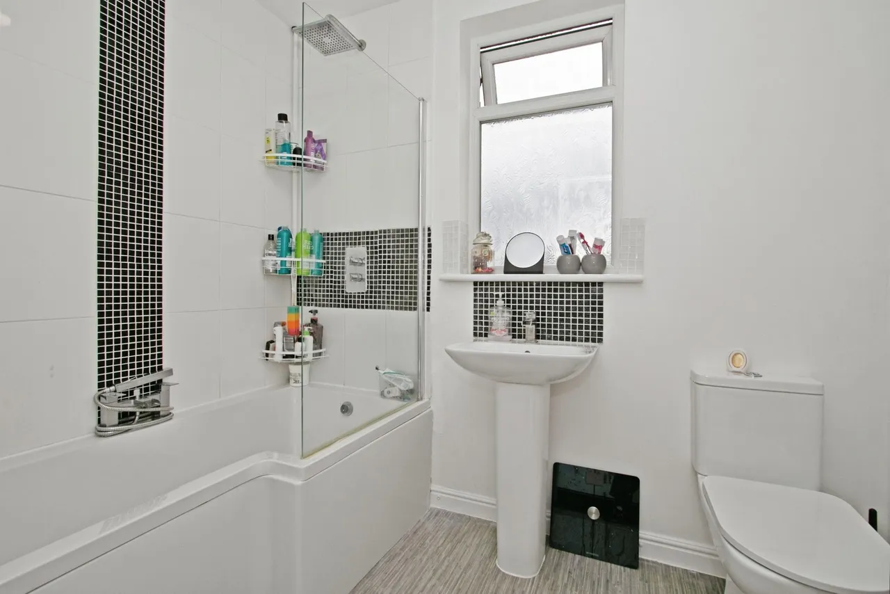Pendarves Street, Camborne, TR14, photo 22