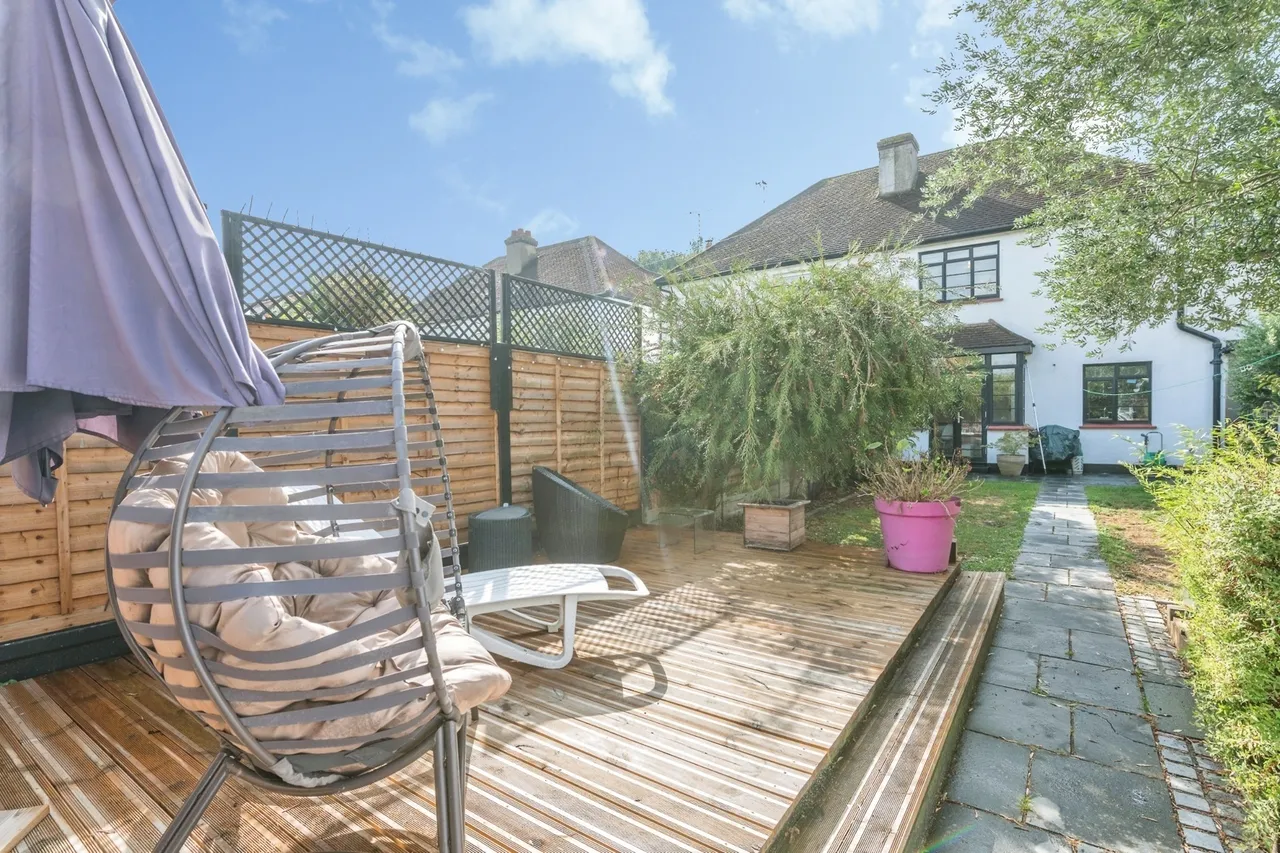 Northumberland Crescent, Southend-on-Sea, Essex, SS1, photo 23