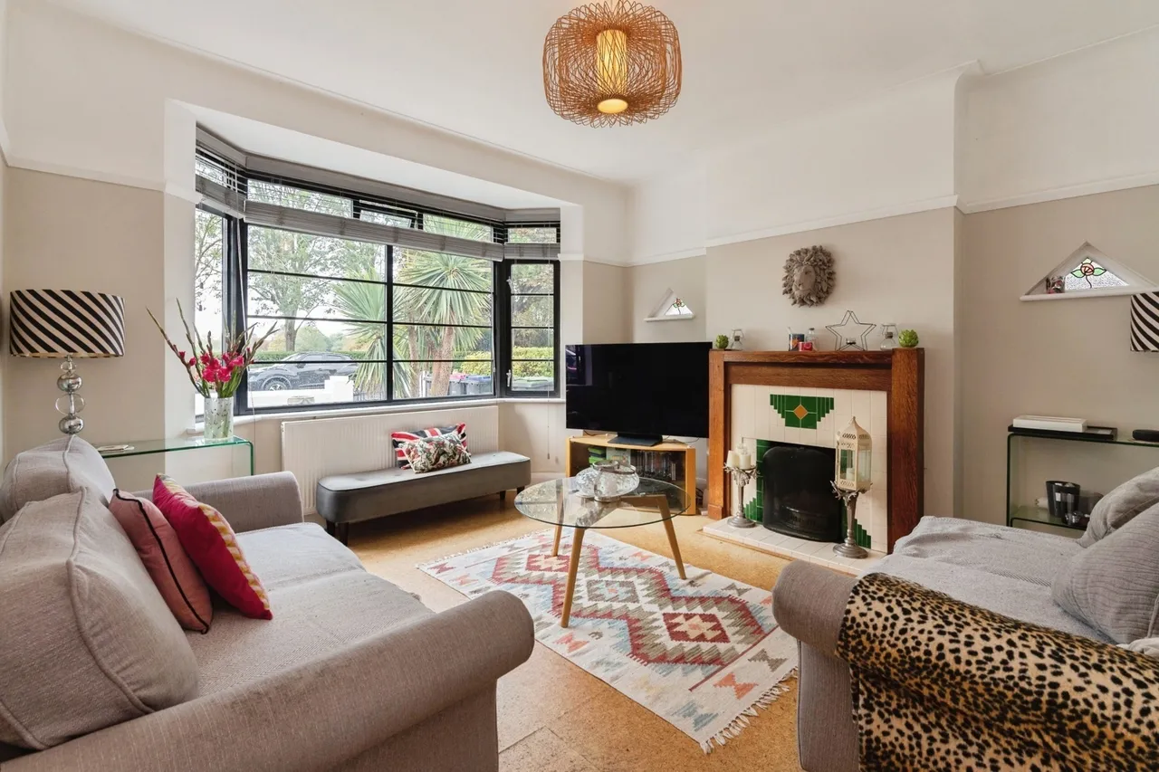 Northumberland Crescent, Southend-on-Sea, Essex, SS1, photo 2