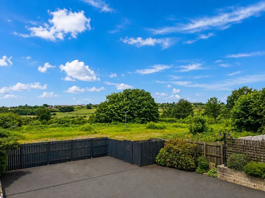 Halifax Road, Liversedge, WF15, photo 18