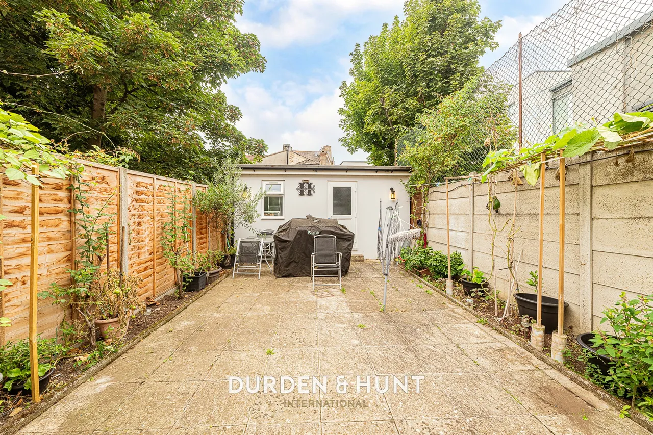 Sheringham Avenue, Manor Park, E12, photo 33