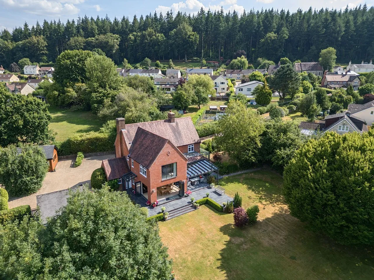 Broadmead Lane, Crockerton, BA12, photo 34