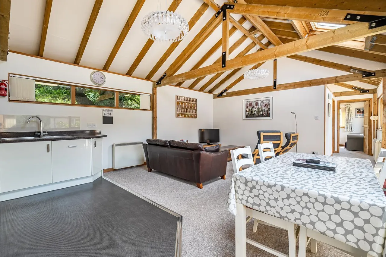 Broadmead Lane, Crockerton, BA12, photo 39