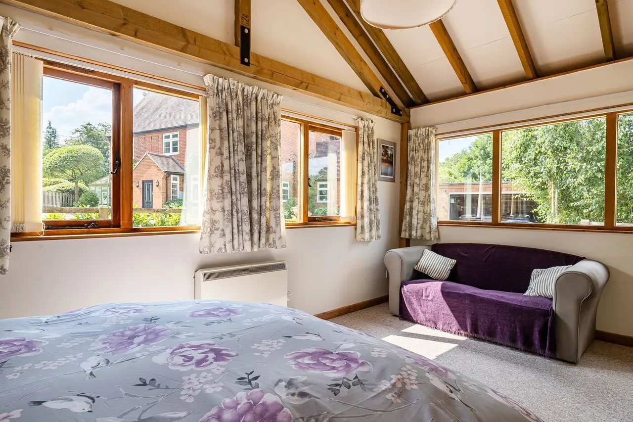 Broadmead Lane, Crockerton, BA12, photo 37