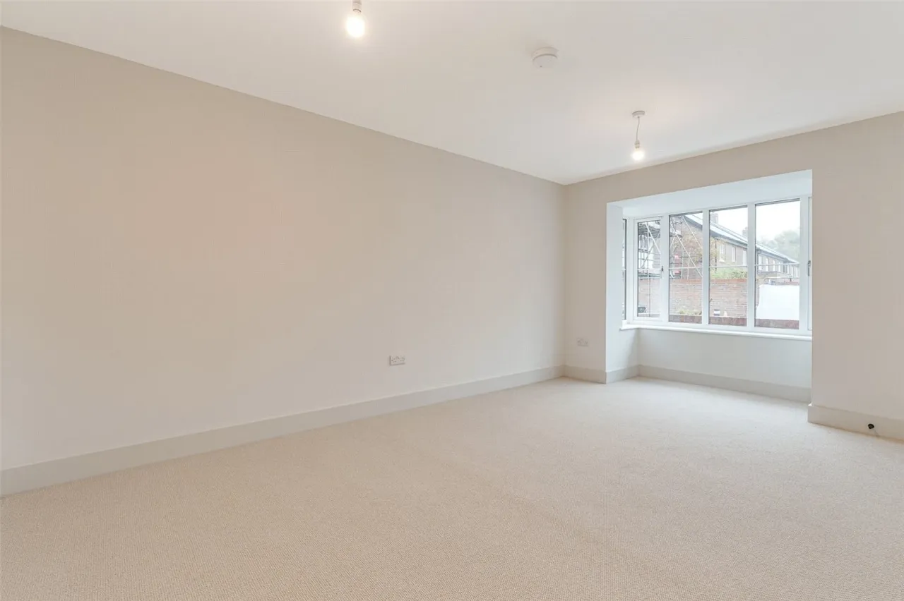Angmering, BN16, photo 20