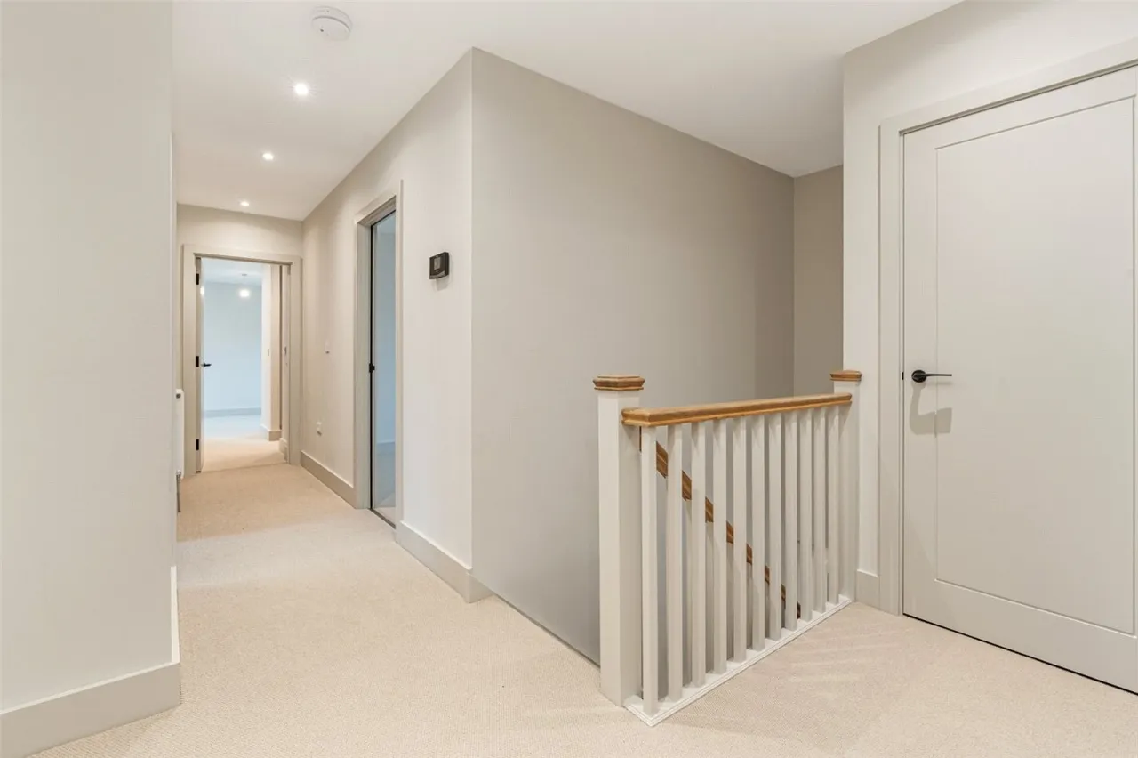 Angmering, BN16, photo 19