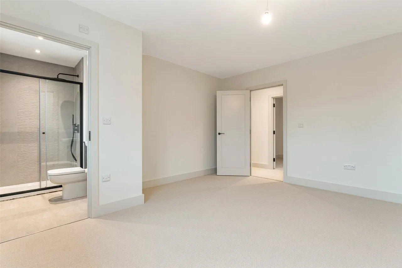 Angmering, BN16, photo 15