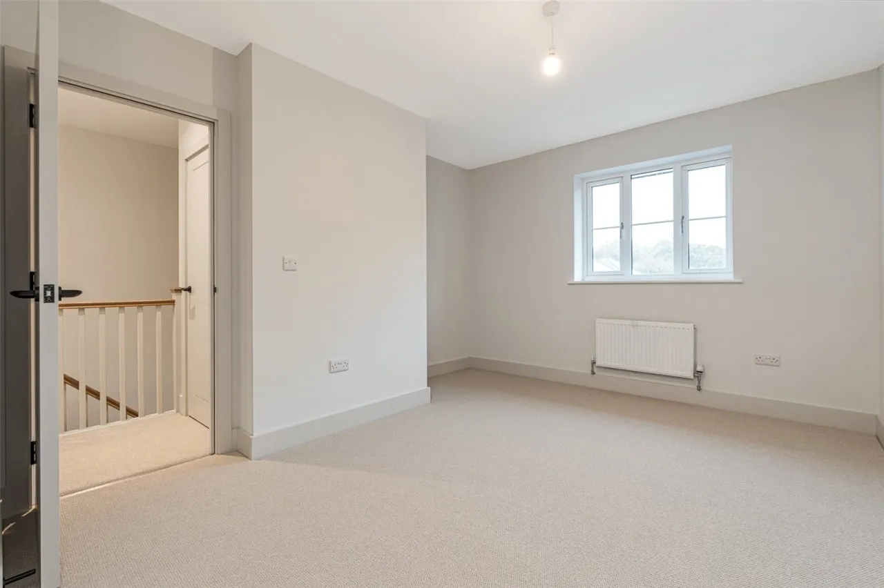 Angmering, BN16, photo 11
