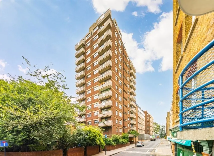 1 bed flat for sale — Newton Street, Covent Garden, WC2B