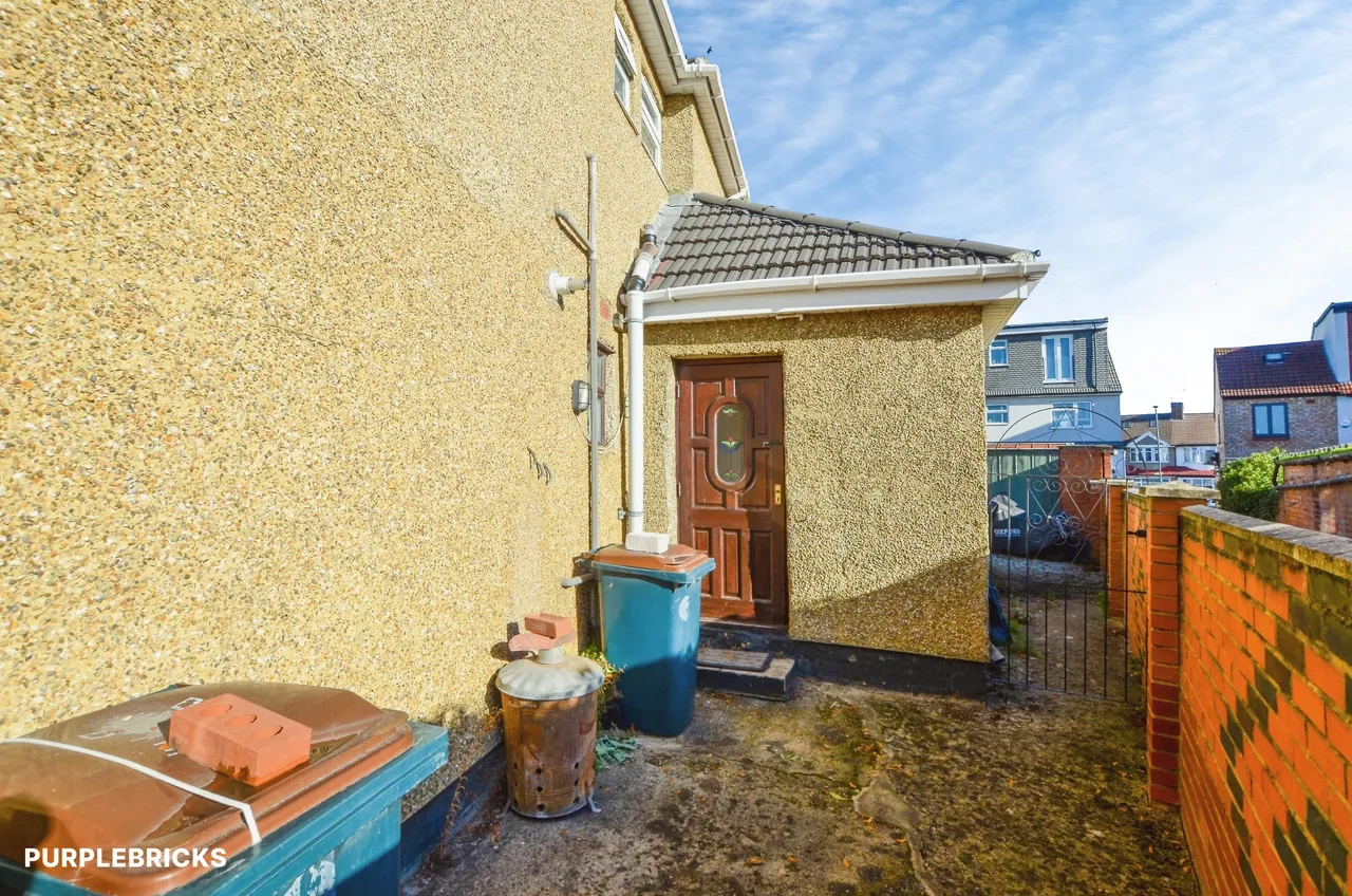 Woodside Close, Wembley, HA0, photo 9