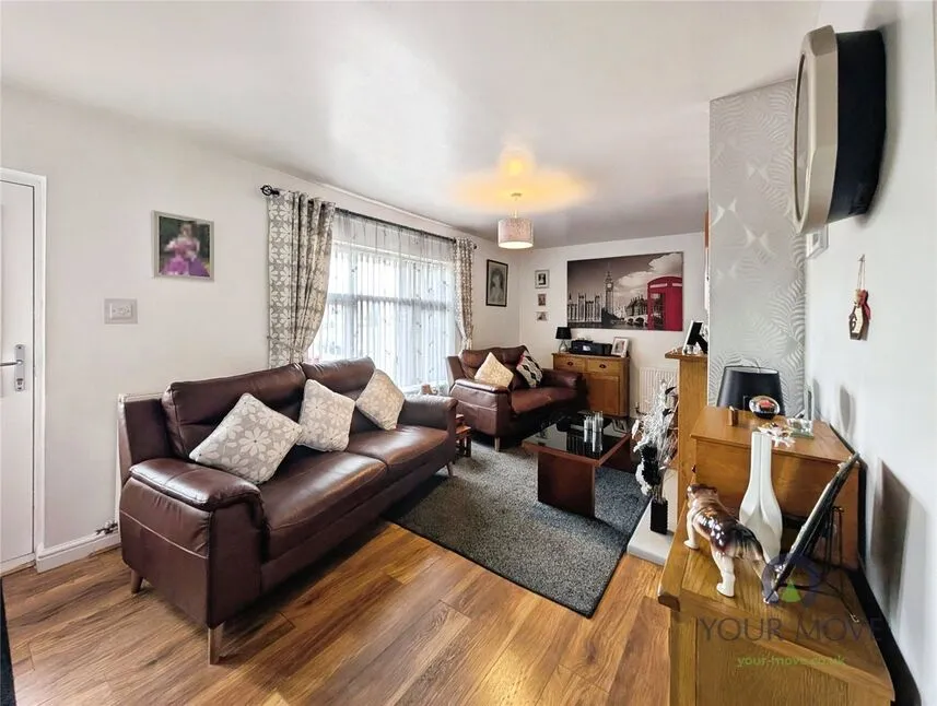 Calvary Crescent, Bentilee, Staffordshire, ST2, photo 2