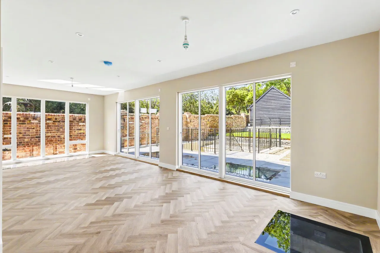 Kitcheners Lane, Walkern, SG2, photo 8