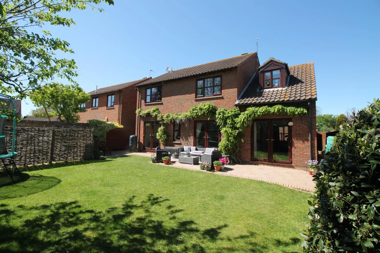5 bed house for sale, Foley Rise, Hartpury, GL19