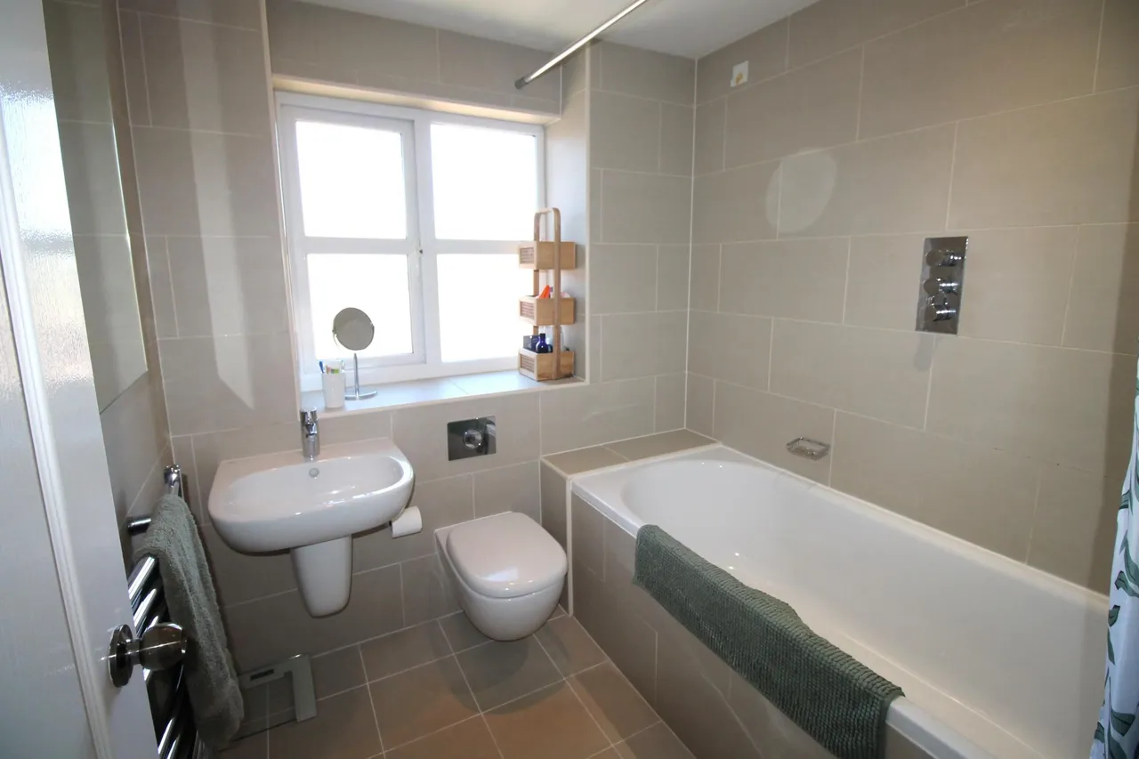 Foley Rise, Hartpury, GL19, photo 25
