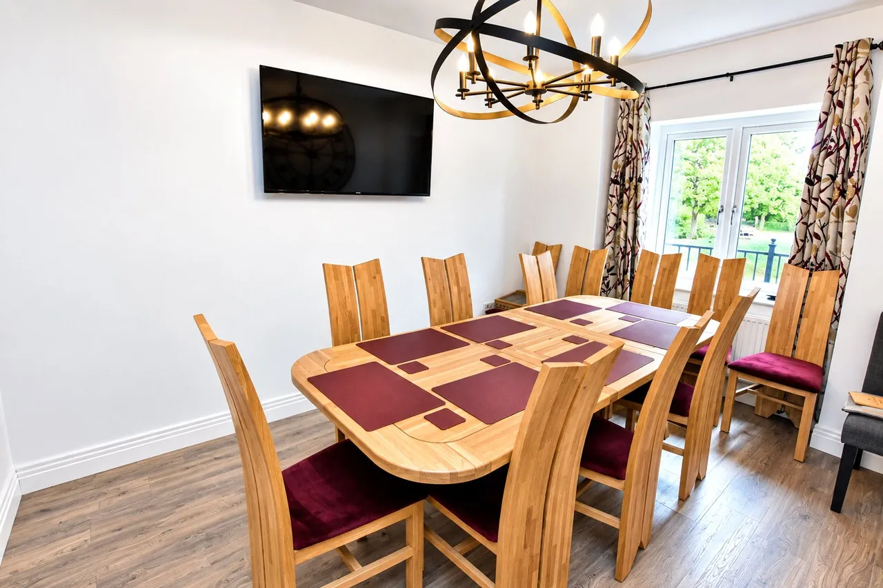 Brampton View, Farnborough, Hampshire, GU14 0FT, photo 10