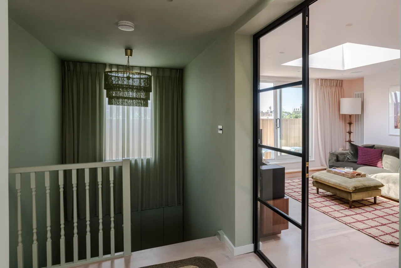 Pembridge Villas, Notting Hill, London, W11 3ET, photo 12