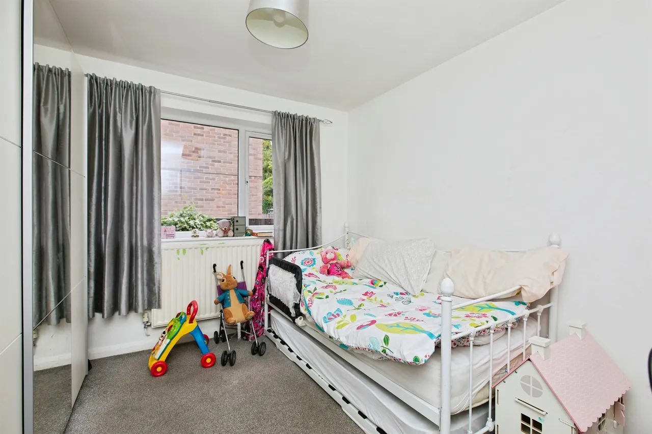 Bronte Place, Littleover, DE23, photo 12